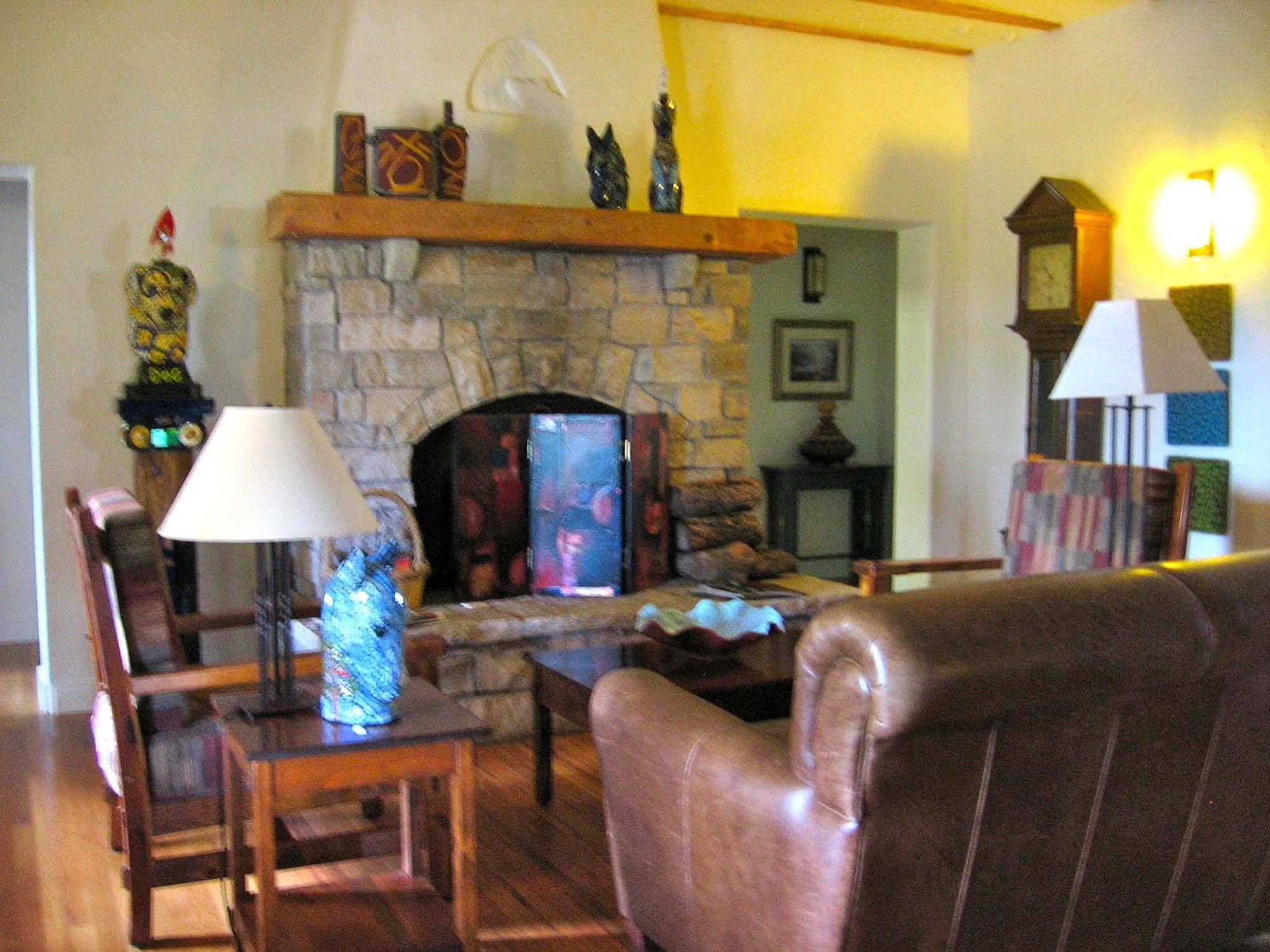 Bear Mountain Lodge Silver City Extérieur photo