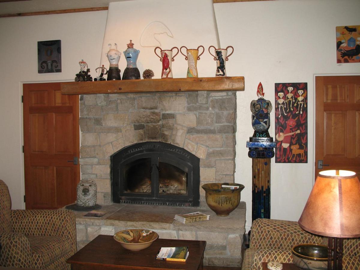 Bear Mountain Lodge Silver City Extérieur photo
